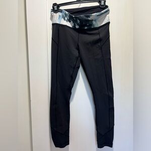 Lululemon leggings with zipper